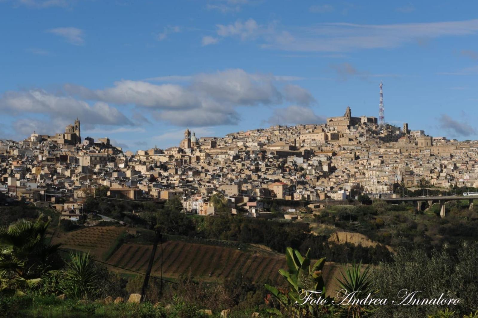 Al Quarantuno Daire Caltagirone Dış mekan fotoğraf